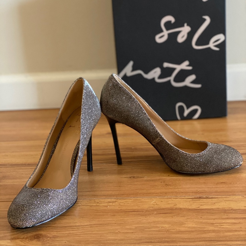 New Banana Republic Stilleto heels